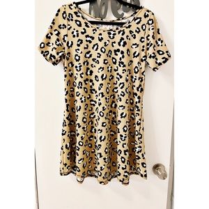 Leopard print dress size medium